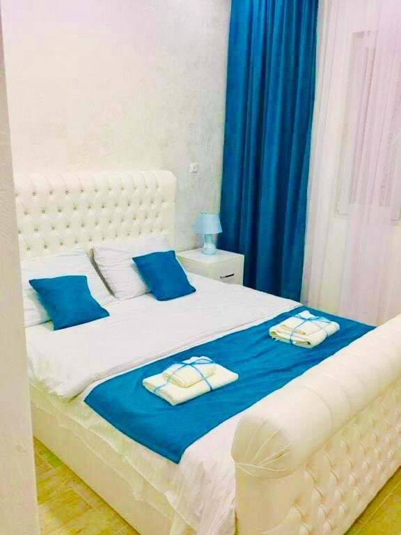 Nikas Guest House Batumi Exterior foto